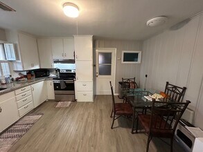 315 Tee Dr in Bryan, TX - Building Photo - Building Photo