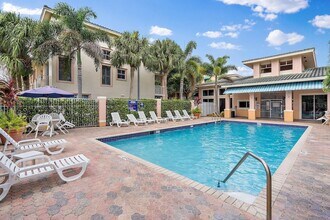1200 Town Center Dr, Unit 427 in Jupiter, FL - Building Photo - Building Photo
