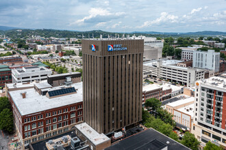 First Tennessee Building Apartments in Chattanooga, TN - Building Photo - Building Photo