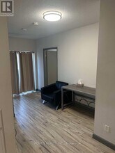 258B Sunview St in Waterloo, ON - Building Photo - Building Photo