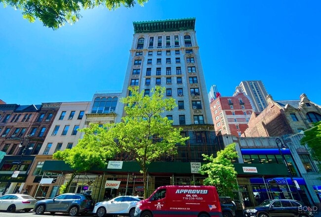 property at 166 W 72nd St