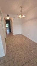 122 Hastings H in West Palm Beach, FL - Building Photo - Building Photo