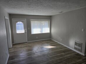 1413 NW 19th Ct in Ocala, FL - Building Photo - Building Photo