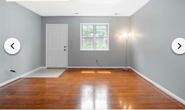 1558 Swallow Dr in Brentwood, MO - Building Photo - Building Photo