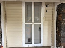 2033 Oahu Ave in Honolulu, HI - Building Photo