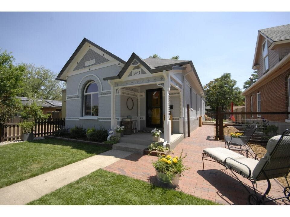 3042 Franklin St in Denver, CO - Building Photo