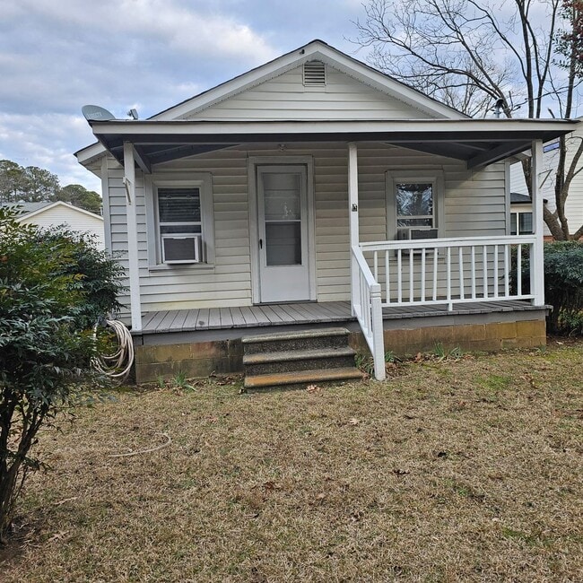 616 Powell Dr in Raleigh, NC - Building Photo - Building Photo