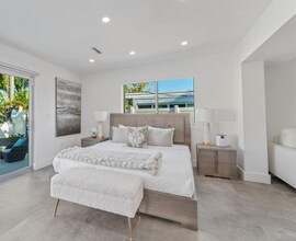 7610 Bayside Ln in Miami Beach, FL - Foto de edificio - Building Photo