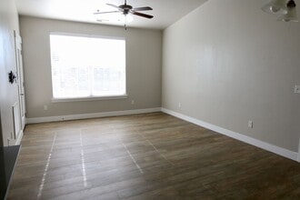 49 W Silver Springs Dr in Vineyard, UT - Building Photo - Building Photo