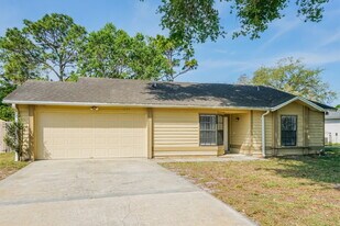 1439 Lodge Terrace in Deltona, FL - Building Photo