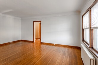 Marie Antoinette in Minneapolis, MN - Building Photo - Interior Photo