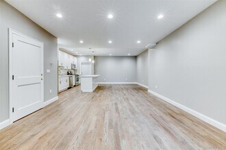 78 Roslyn Rd in Mineola, NY - Building Photo - Building Photo