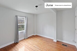 Room in Shared 2 bed/1 bath home, Unit B in Washington, DC - Building Photo