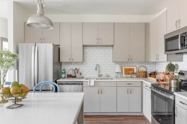 Kelly Hollow in Edmond, OK - Foto de edificio - Building Photo