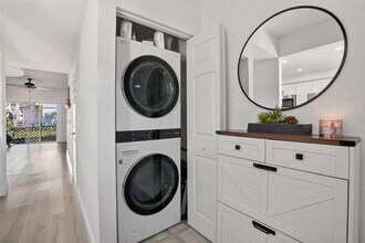 8251 San Carlos Cir in Tamarac, FL - Building Photo - Building Photo