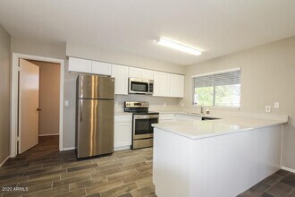 17833 N 49th Ave in Glendale, AZ - Building Photo - Building Photo