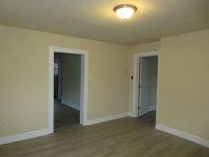 710 Ransom St in Petersburg, VA - Foto de edificio - Building Photo