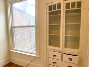 126 Glenville Ave, Unit 2 in Boston, MA - Foto de edificio - Building Photo