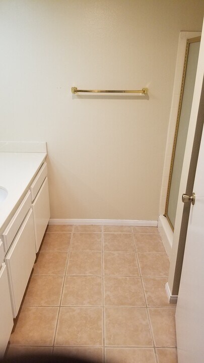28006 S Western Ave, Unit #355 in San Pedro, CA - Building Photo