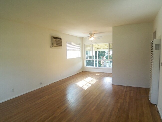 6651 Morse Ave in Los Angeles, CA - Building Photo - Building Photo