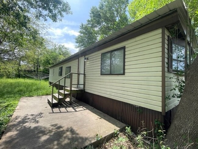 property at 504 River Park Rd