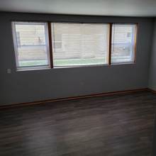 6805 W Montrose Ave in Harwood Heights, IL - Building Photo - Building Photo