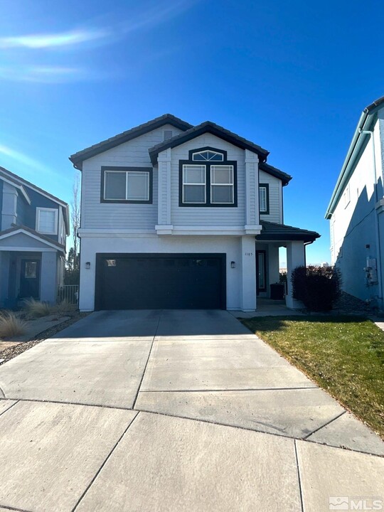 1105 Harbour Cove Ct in Sparks, NV - Building Photo