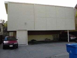 Palms/Mar Vista in Los Angeles, CA - Building Photo