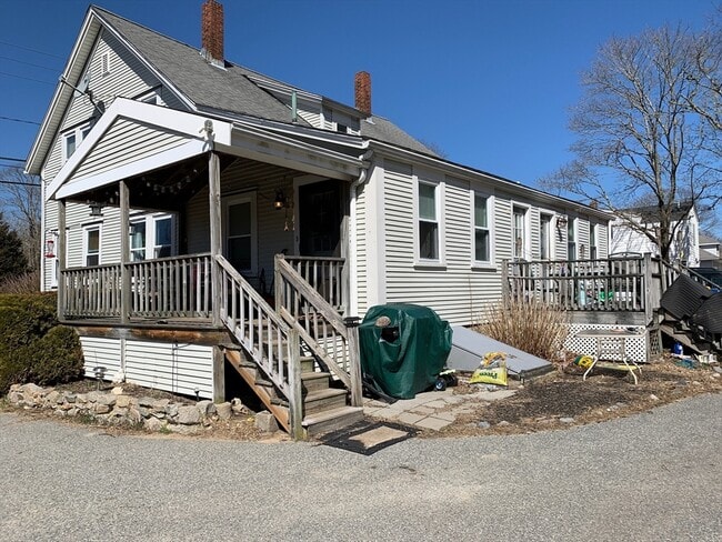 836 County Rd in Wareham, MA - Building Photo - Building Photo