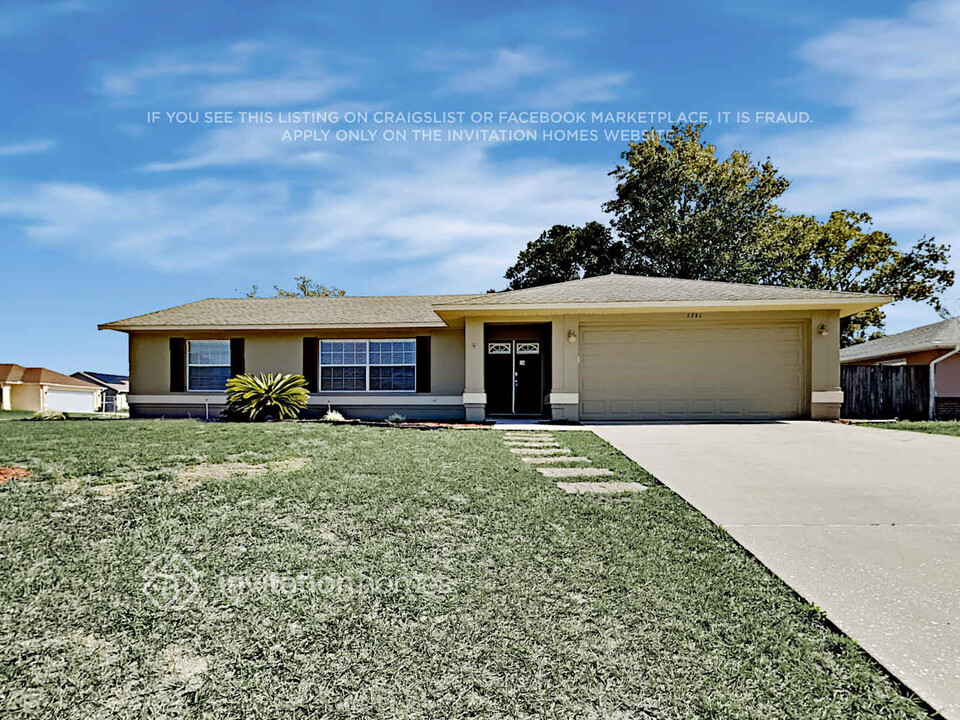 1741 Tarrytown Ave in Deltona, FL - Building Photo