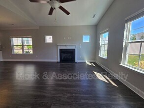 5553 Marblehead Dr in High Point, NC - Building Photo - Building Photo
