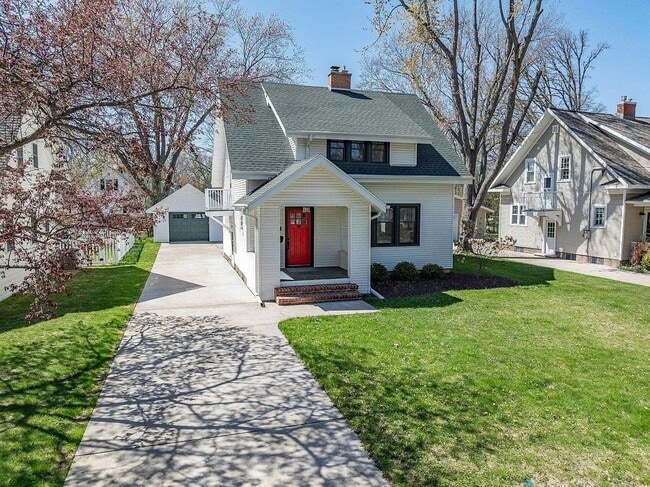 803 Lawton Pl in De Pere, WI - Building Photo - Building Photo