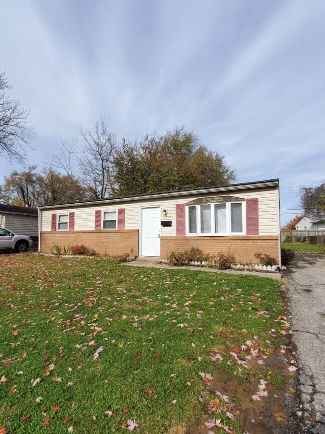 property at 3950 Carlton Ave