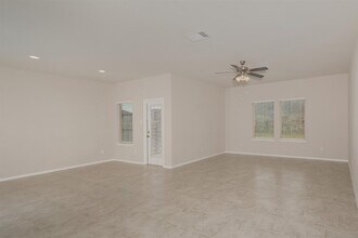 13824 Rock Island Trl in Shenandoah, TX - Building Photo - Building Photo