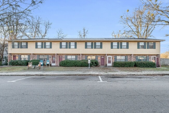 property at 450 W Broad St