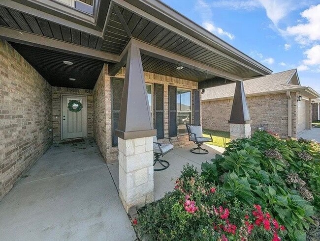 424 NW 59th Ave in Bentonville, AR - Building Photo - Building Photo