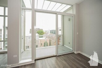 1545 W North Ave-Unit -#308 in Chicago, IL - Building Photo - Building Photo