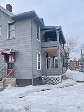 281 Chestnut St in New Britain, CT - Building Photo - Building Photo