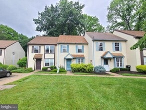 30 James Run in Cherry Hill Township, NJ - Building Photo - Building Photo