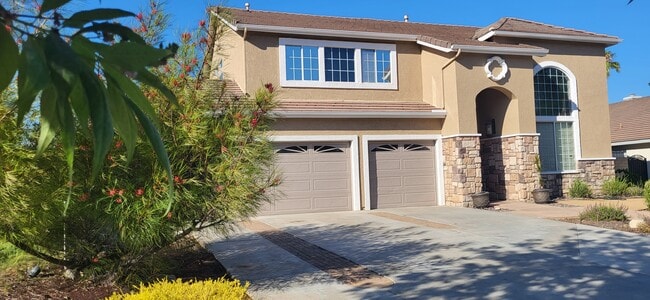 property at 1181 Kestrel Cir