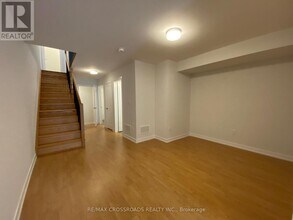 68 Stauffer Cres in Markham, ON - Building Photo - Building Photo