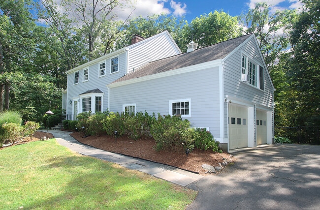 139 Old Kings Hwy in Wilton, CT - Building Photo - Building Photo