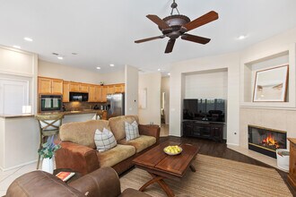 74912 Live Oak St in Indian Wells, CA - Foto de edificio - Building Photo
