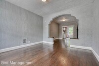 3910 Pennington Ave photo'