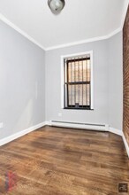 Renovated Lower East Side 3-Bedroom with E in New York, NY - Foto de edificio - Building Photo