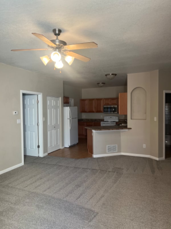 2468 Thunder Mountain Drive in Grand Junction, CO - Building Photo - Building Photo