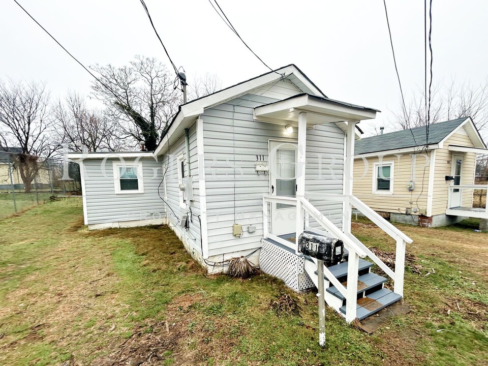 311 Mulberry St in Henderson, NC - Building Photo