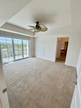 341 Bay Colony Dr N in Juno Beach, FL - Building Photo - Building Photo