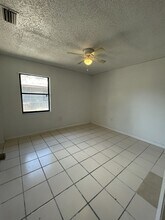 727-729 Pineville Ln in Lakeland, FL - Building Photo - Building Photo