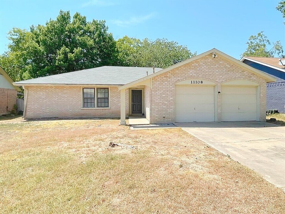11108 Blossom Bell Dr in Austin, TX - Building Photo